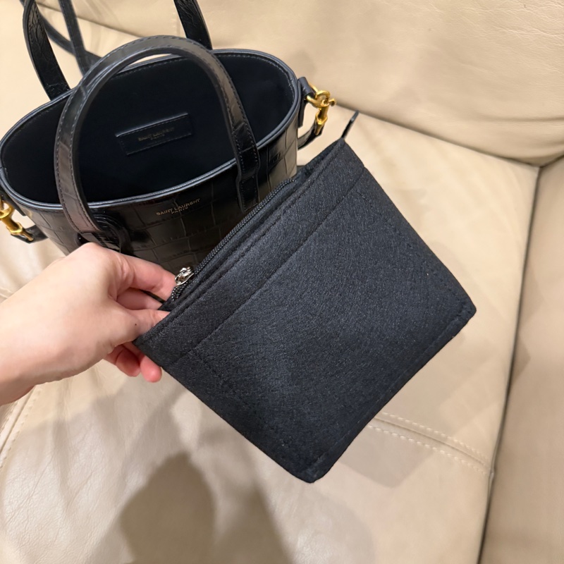 全新全配🈶購證❤️ ysl #黑金 #鱷魚壓紋 #琴譜包 mini #托特-16