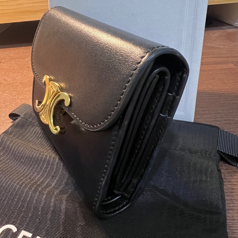 Celine黑色短夾-4