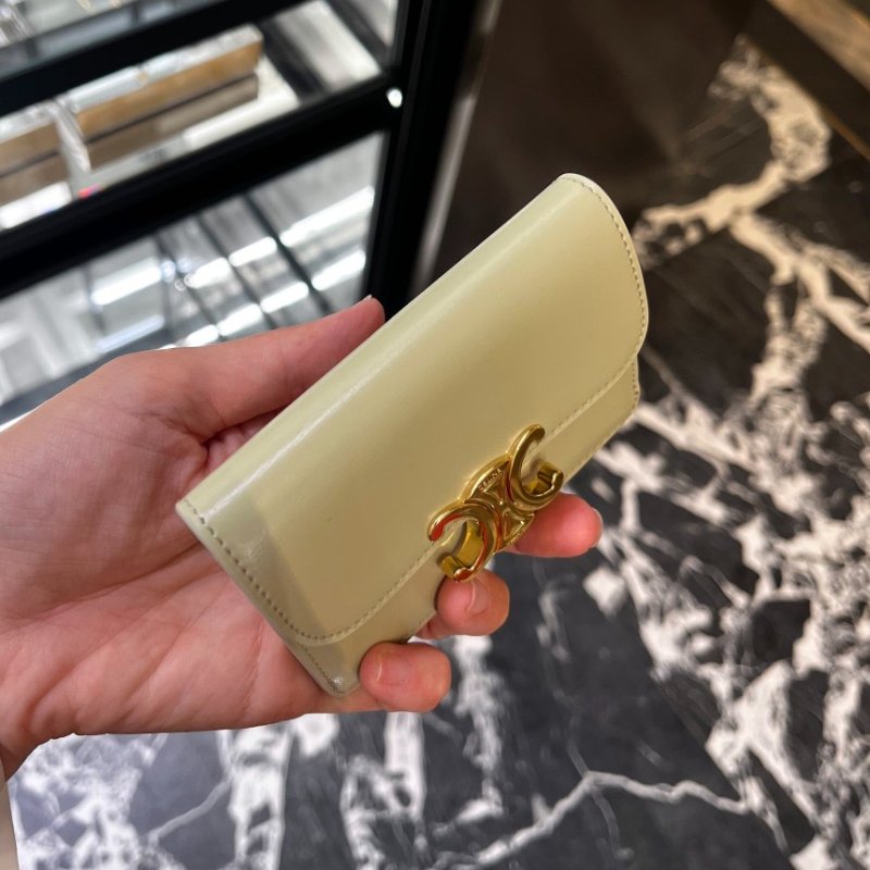 ⏰限時特賣價🌺Celine 10I583 Triomphe 凱旋門標誌光滑牛皮翻蓋卡片套 柑檸色-4