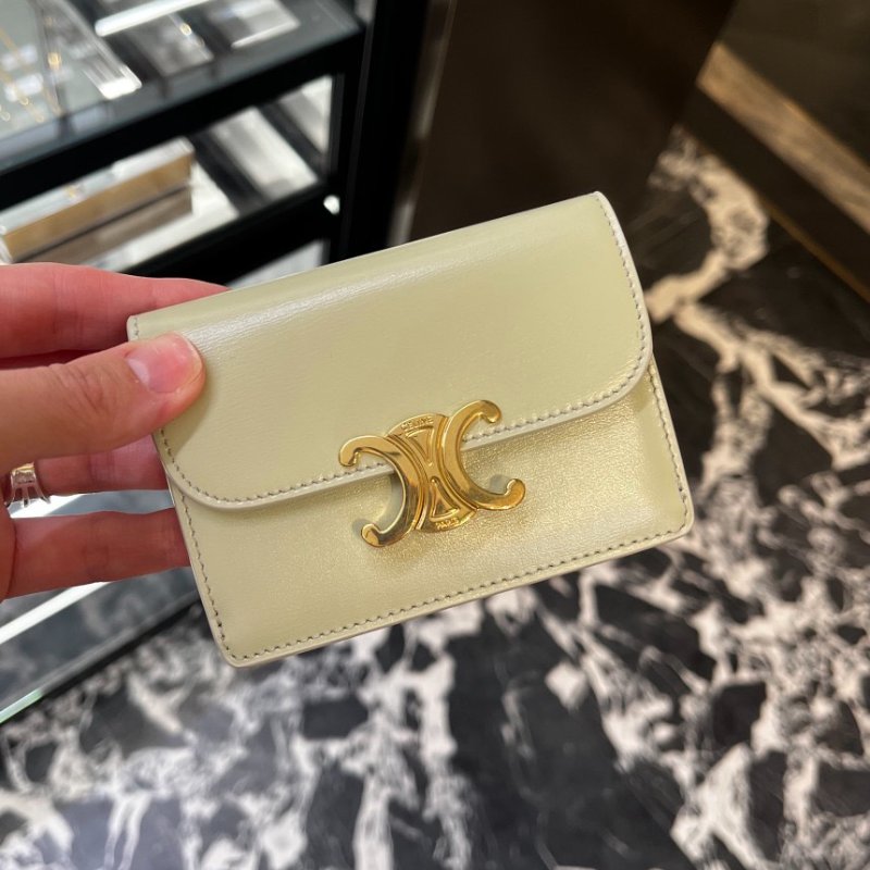 ⏰限時特賣價🌺Celine 10I583 Triomphe 凱旋門標誌光滑牛皮翻蓋卡片套 柑檸色-7