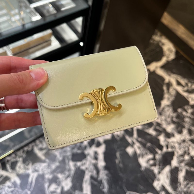 ⏰限時特賣價🌺Celine 10I583 Triomphe 凱旋門標誌光滑牛皮翻蓋卡片套 柑檸色-8