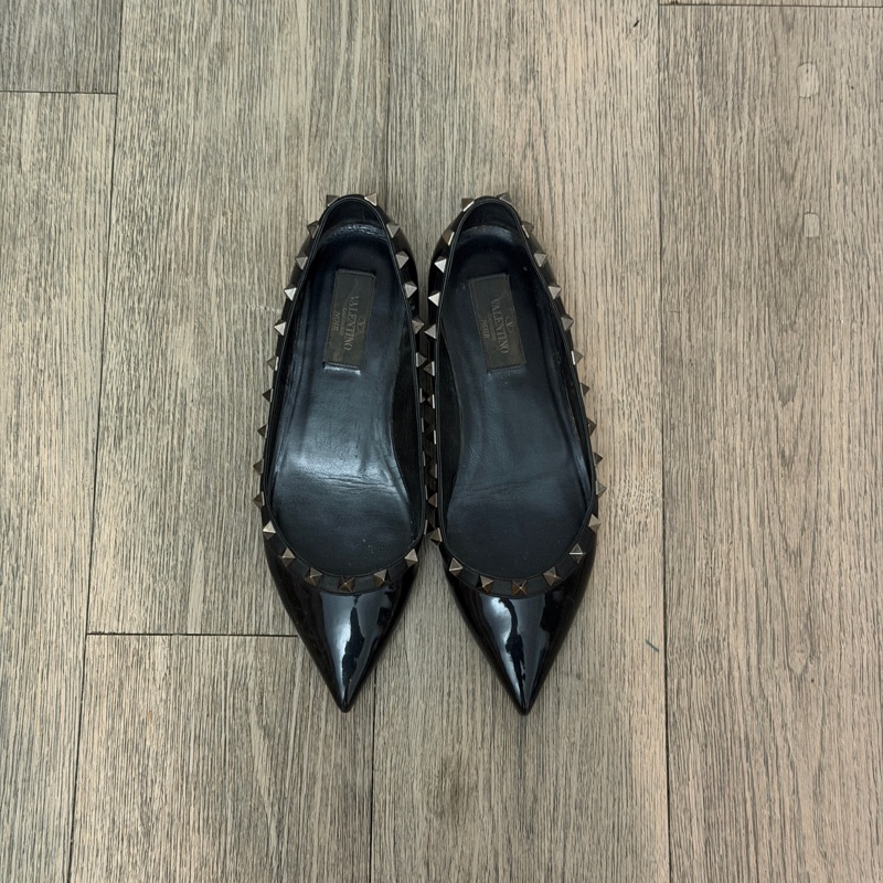 37碼❤️ Valentino #黑色 #卯釘 #平底鞋 #低跟鞋-4