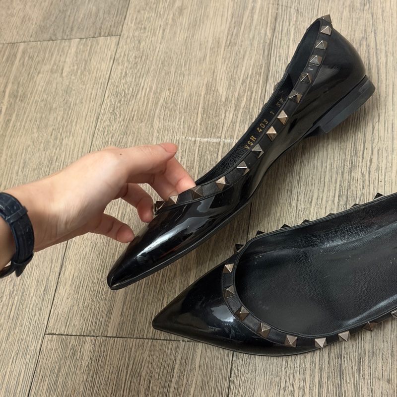 37碼❤️ Valentino #黑色 #卯釘 #平底鞋 #低跟鞋-6