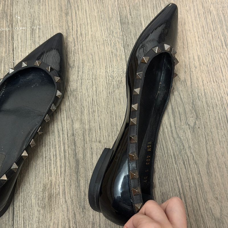 37碼❤️ Valentino #黑色 #卯釘 #平底鞋 #低跟鞋-13