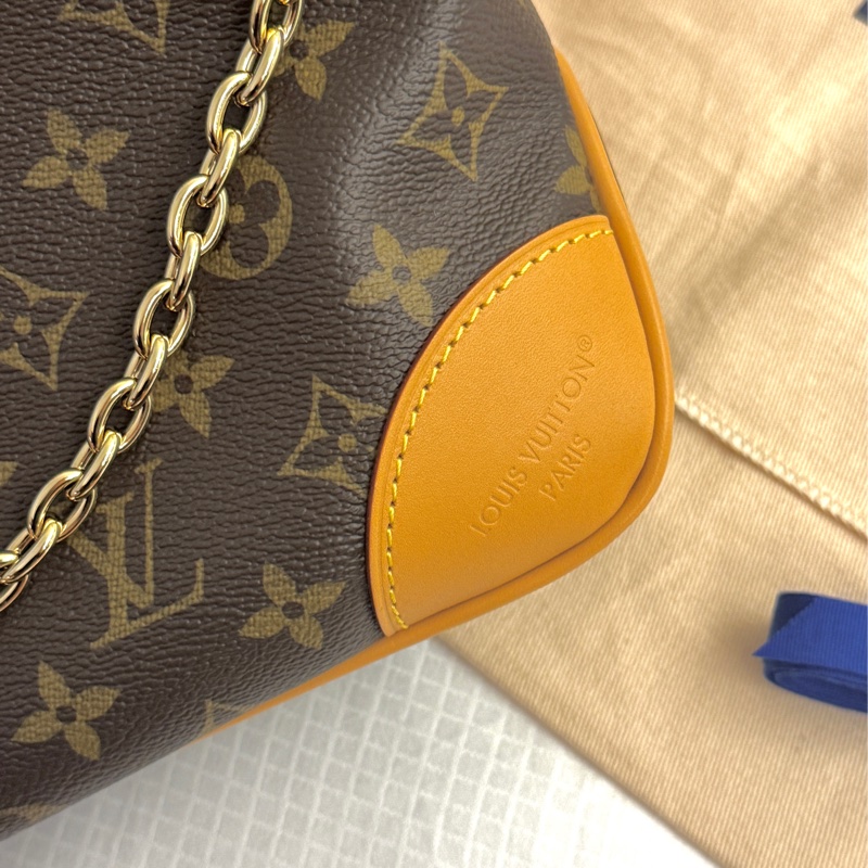 「全新現貨」LV Boulogne PM牛角包 型號：M45832 尺寸：26 x 16 x 9.5-2