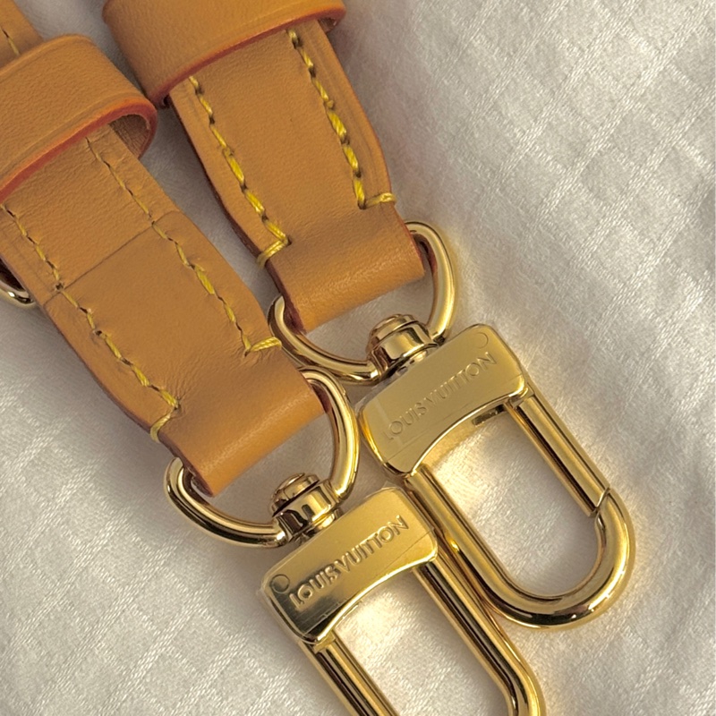 「全新現貨」LV Boulogne PM牛角包 型號：M45832 尺寸：26 x 16 x 9.5-11