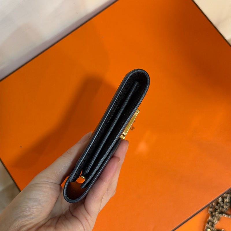 99新🈶購證❤️ 愛馬仕 #黑色 #金釦 #康康 #短夾-5