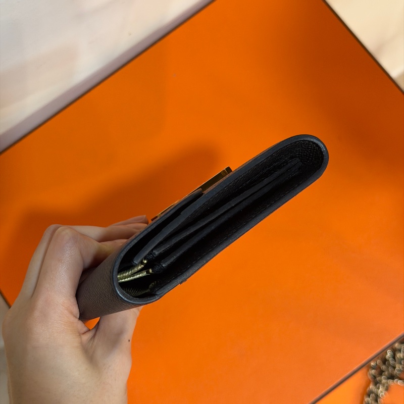 99新🈶購證❤️ 愛馬仕 #黑色 #金釦 #康康 #短夾-6