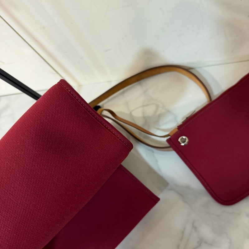 🈶購證❤️ 愛馬仕 #herbag31 #紅色 #棕色 #肩背包-17