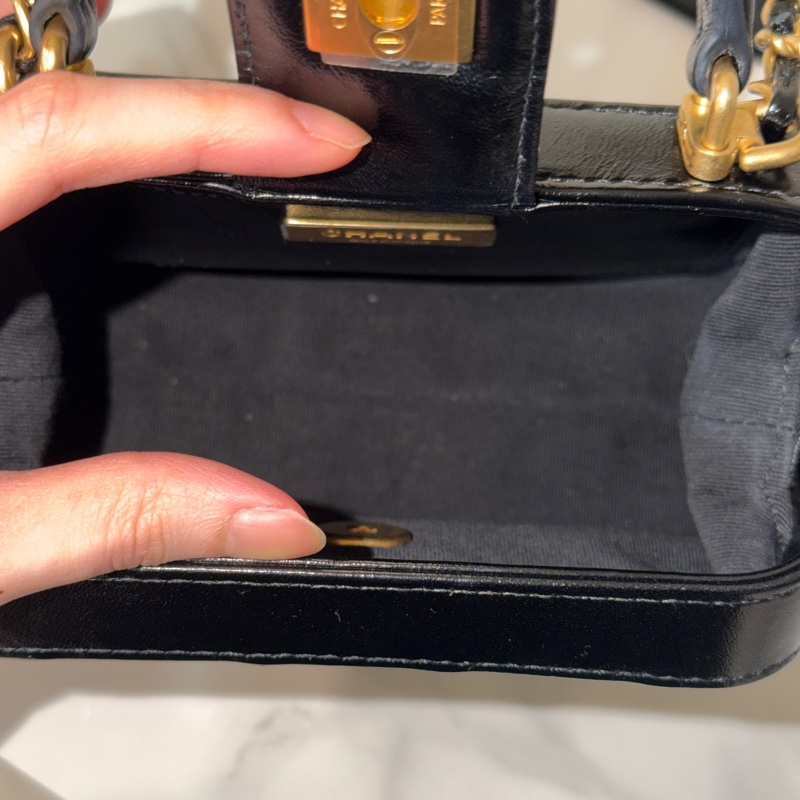 全新全配❤️晶片款❤️ 香奈兒 #黑金 #醫生包 #24A新款 #kelly-16