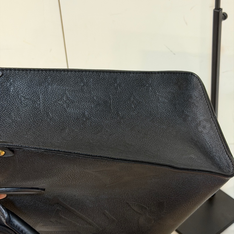 🈶購證❤️ #黑色 #onthego #全皮 #中號-7