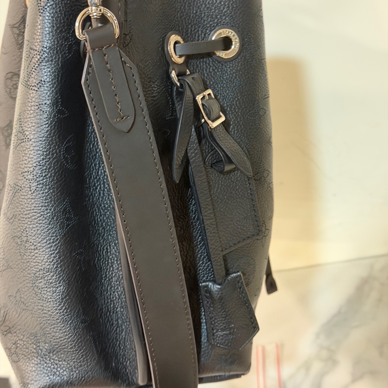 全新全配❤️ lv #黑色 #muria #月光女神 #水桶包-9