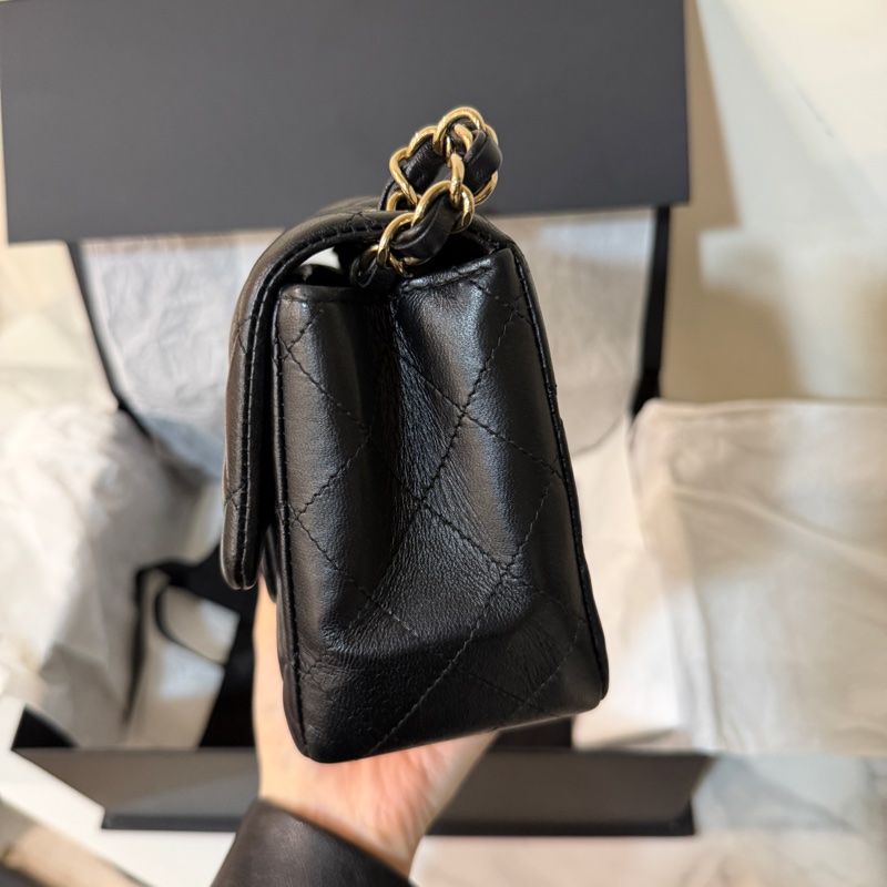 全新全配❤️晶片款❤️ 香奈兒 #黑金 #cf17 #mini #方胖子-1