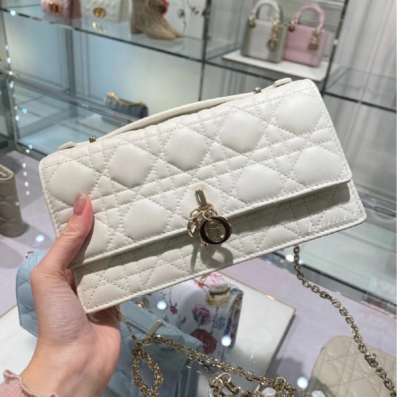 全新全配❤️ #dior #白金 #戴妃系列 #藤格紋 #牛皮 #woc-3