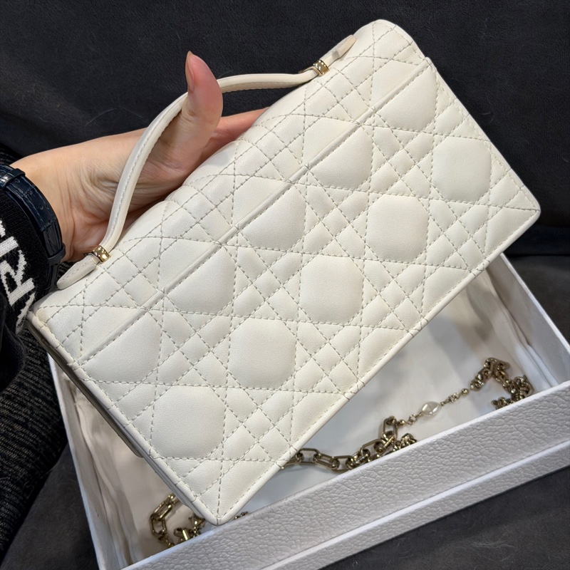 全新全配❤️ #dior #白金 #戴妃系列 #藤格紋 #牛皮 #woc-8