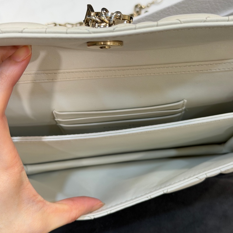 全新全配❤️ #dior #白金 #戴妃系列 #藤格紋 #牛皮 #woc-12