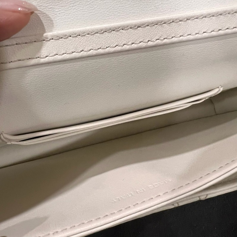 全新全配❤️ #dior #白金 #戴妃系列 #藤格紋 #牛皮 #woc-26