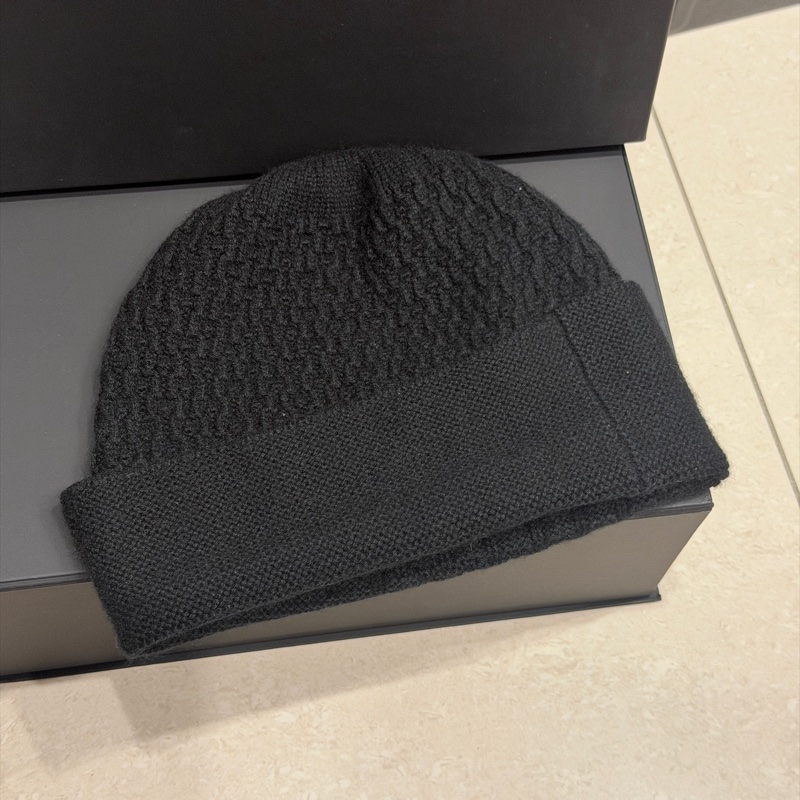 全新🈶購證❤️ 香奈兒 #黑色 #亮片 #毛帽 #冷帽-2