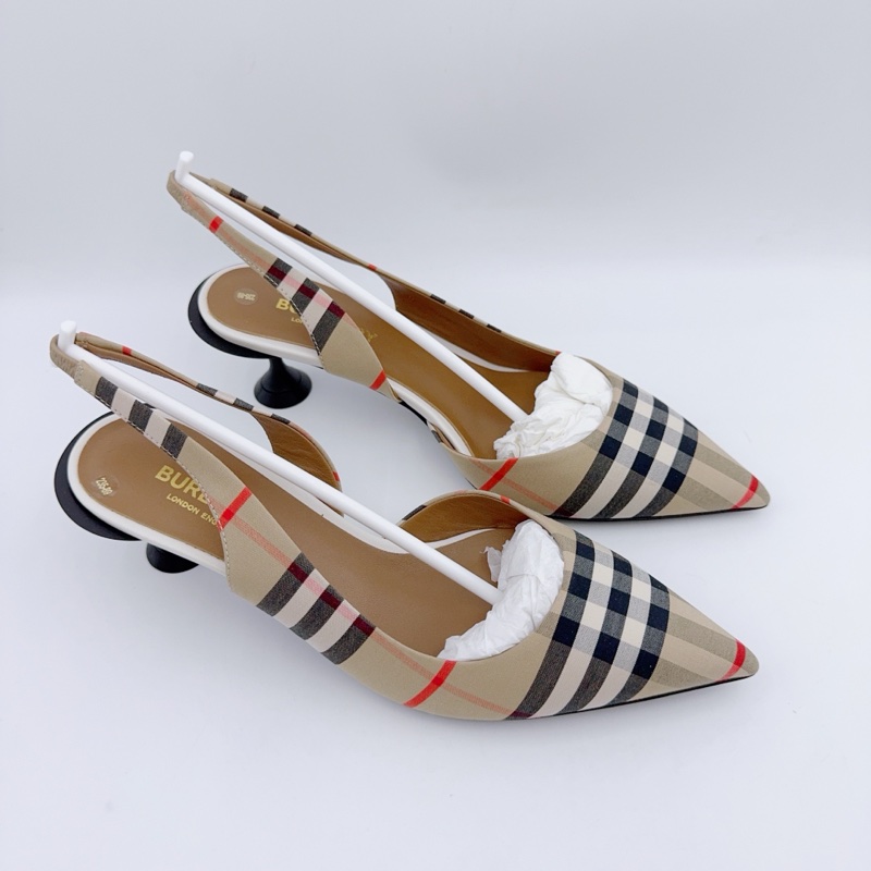 閒置新未使用/Burberry博柏利/36.5碼/經典條紋小貓跟-0