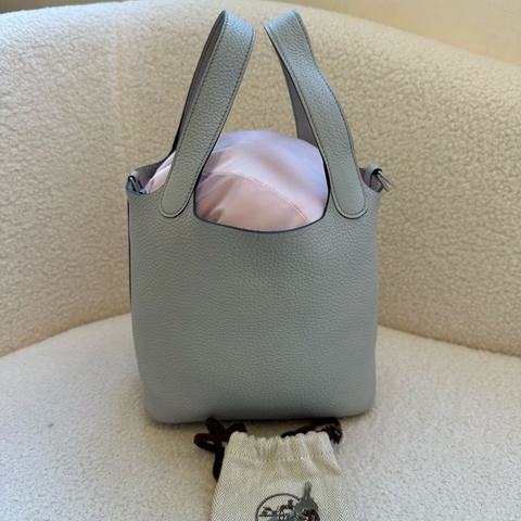 HERMES 愛馬仕 Picotin 18 冰川白 TC皮 金扣 Z