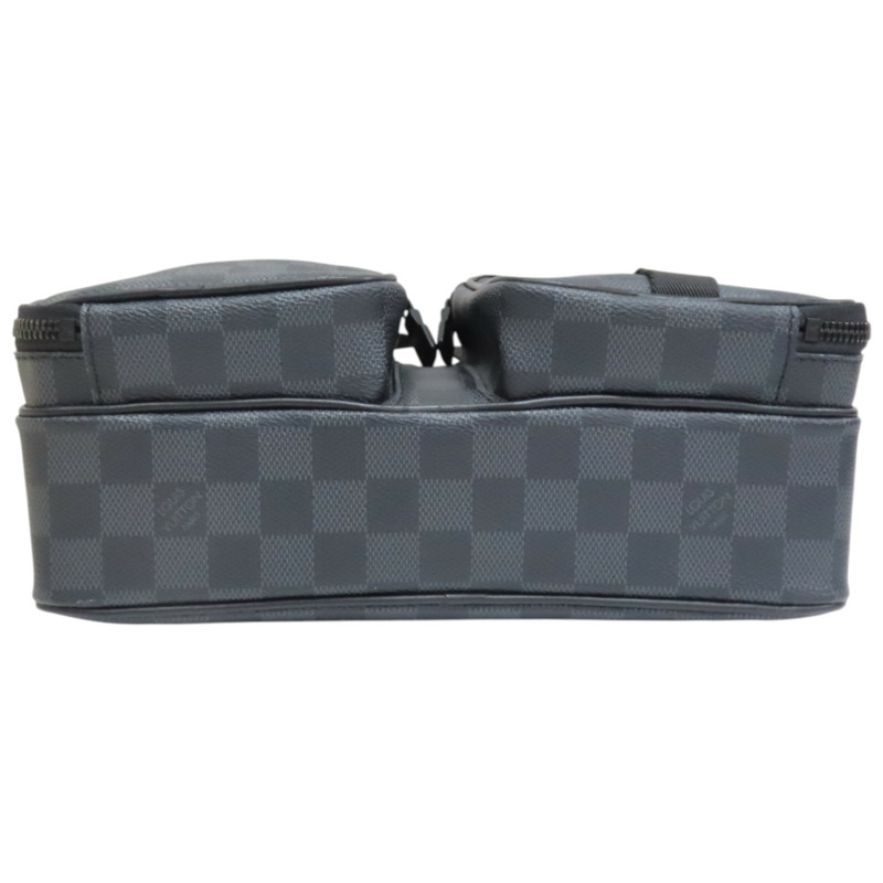 灰色 棋盤格帆布 Utility Messenger 肩背包【LOUIS VUITTON LV 路易威登】 N40280-3