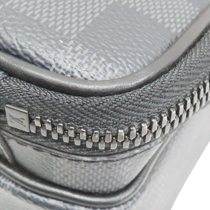 灰色 棋盤格帆布 Utility Messenger 肩背包【LOUIS VUITTON LV 路易威登】 N40280-11