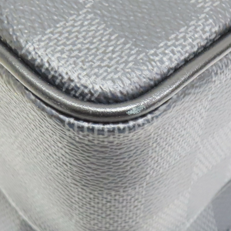 灰色 棋盤格帆布 Utility Messenger 肩背包【LOUIS VUITTON LV 路易威登】 N40280-13