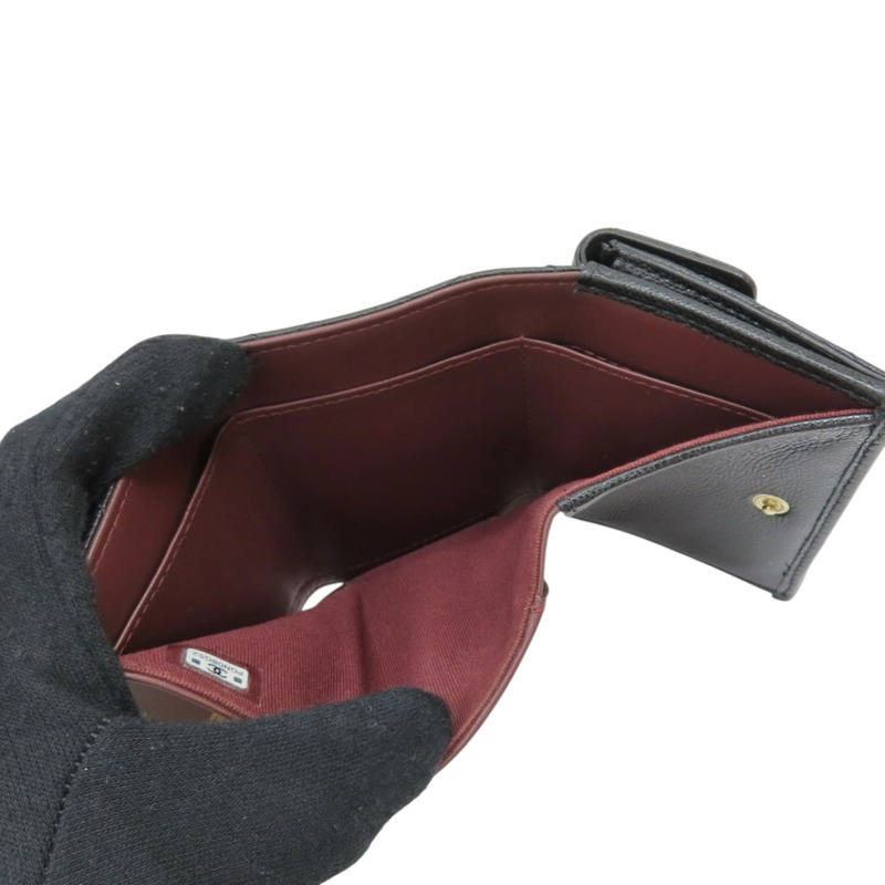 黑色 牛皮 菱格紋 荔枝紋 扣式短夾 金扣【CHANEL 香奈兒】 AP0230-5