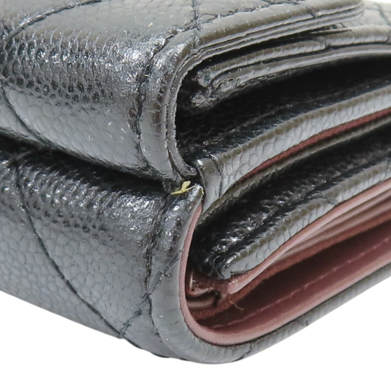 黑色 牛皮 菱格紋 荔枝紋 扣式短夾 金扣【CHANEL 香奈兒】 AP0230-10