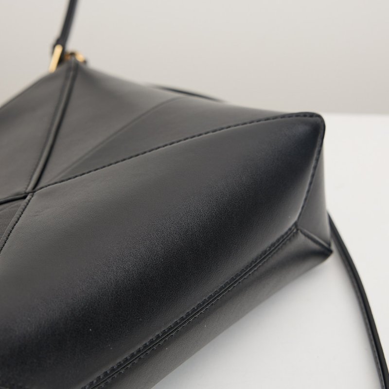 二手Loewe Puzzle fold pouch黑色-4