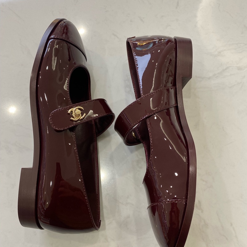 閒置新 未使用Chanel/香奈兒酒紅色漆皮瑪麗珍36.5碼 配件包裝盒 塵袋-2