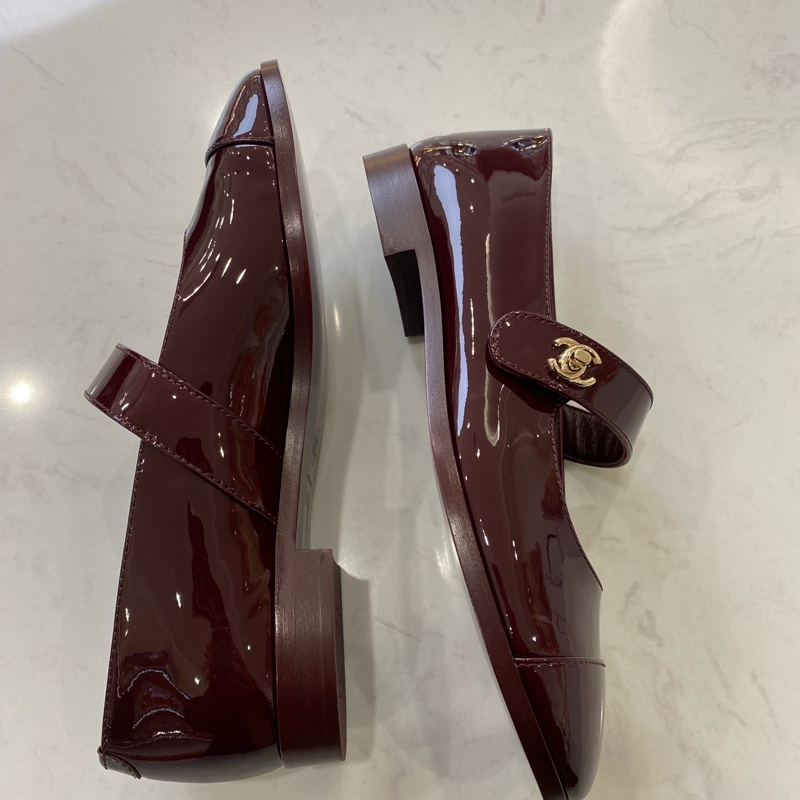 閒置新 未使用Chanel/香奈兒酒紅色漆皮瑪麗珍36.5碼 配件包裝盒 塵袋-3