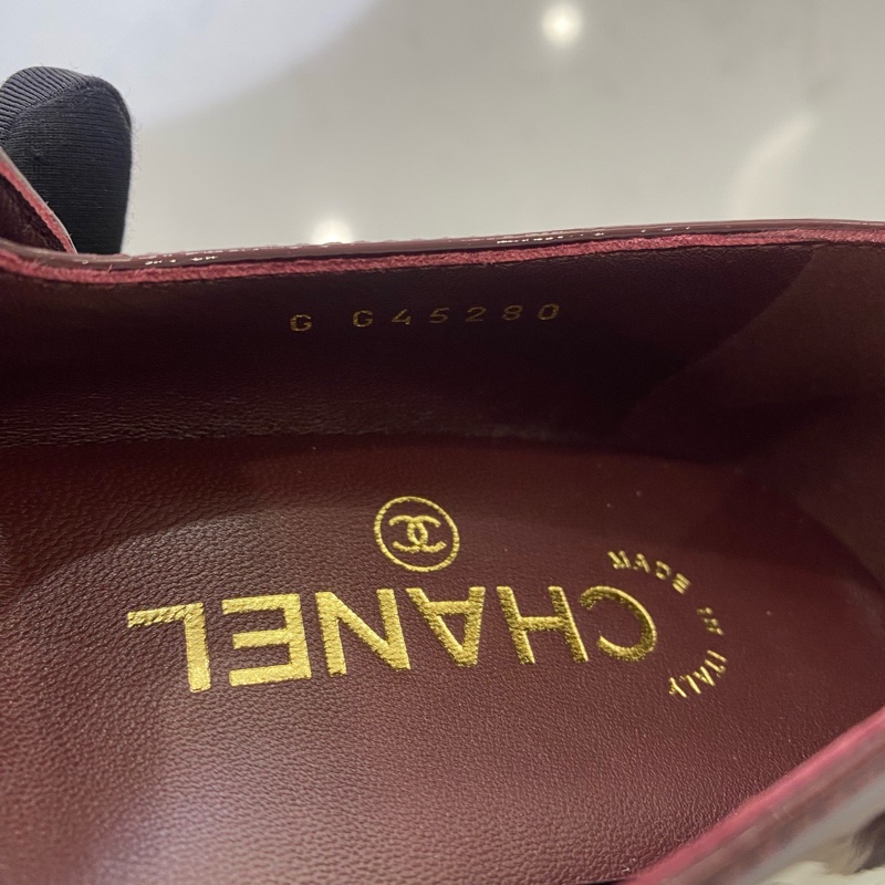 閒置新 未使用Chanel/香奈兒酒紅色漆皮瑪麗珍36.5碼 配件包裝盒 塵袋-7