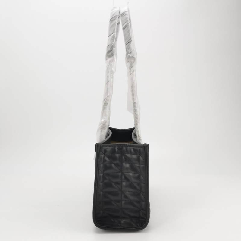 Gucci GGMarmont小号牛皮纯色绗缝双G标志单肩包-3