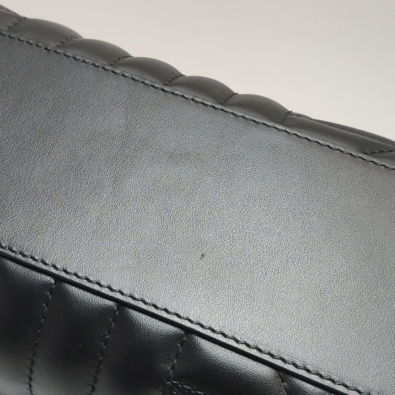 Gucci GGMarmont小号牛皮纯色绗缝双G标志单肩包-9