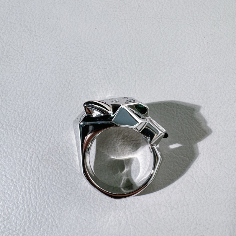 Cartier 卡地亞 panthers 獵豹戒指，腦袋滿天星喔，停產絕版了，尺寸 54 號，2006 年購入-5