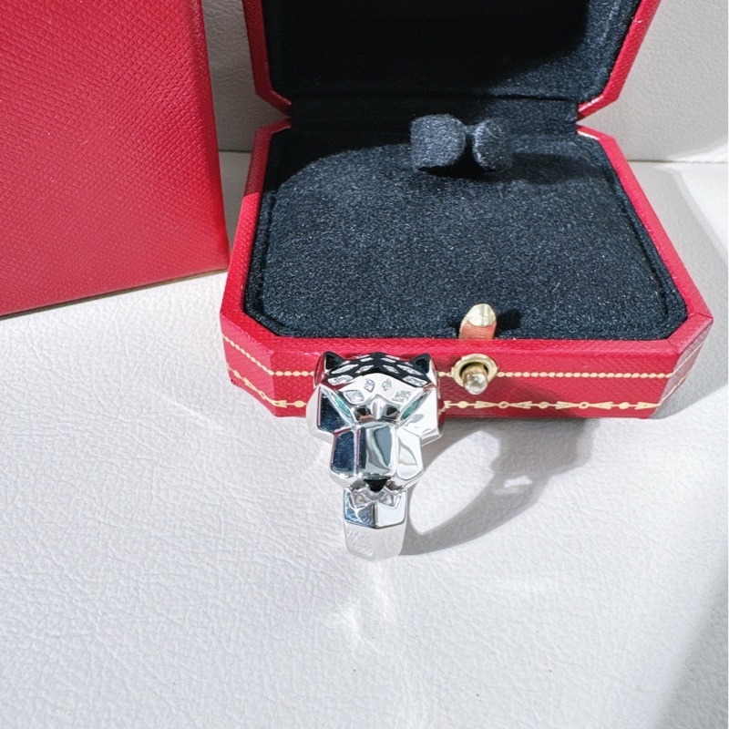 Cartier 卡地亞 panthers 獵豹戒指，腦袋滿天星喔，停產絕版了，尺寸 54 號，2006 年購入-8