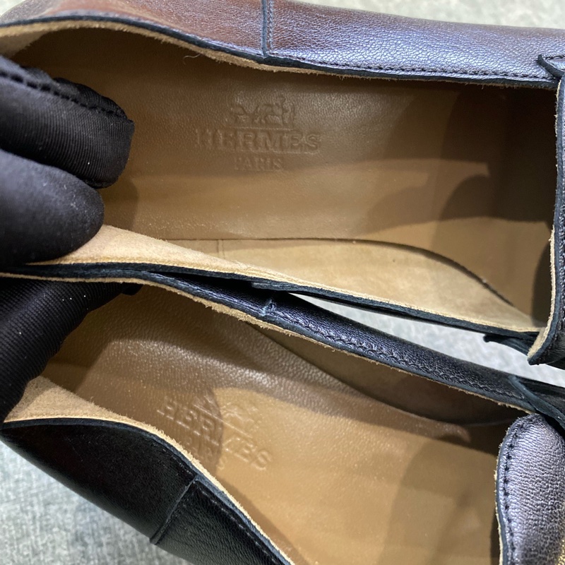 閒置新 Hermes/愛馬仕黑色馬車扣 樂福鞋35碼 油蠟皮質地很高級 羊皮柔軟細膩非常合腳 附件：塵袋+盒-9