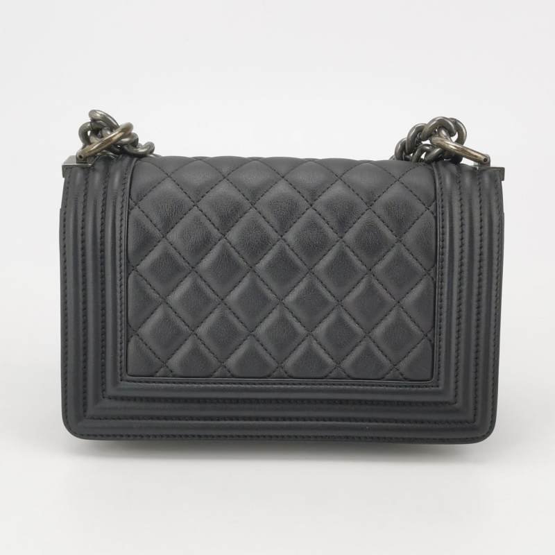 ChanelLeboy經典款小號牛皮菱格絎縫方形雙C鎖扣單肩包-4