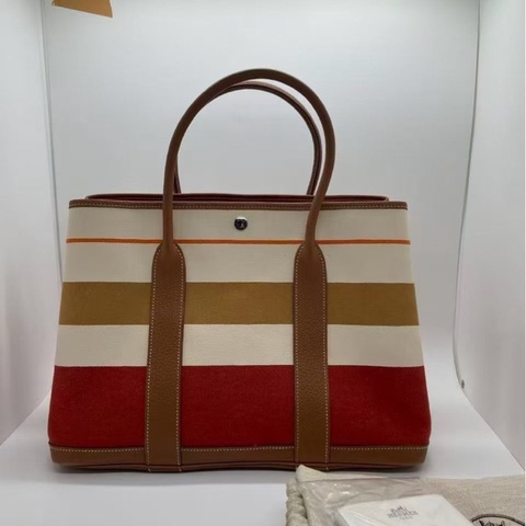 二手Hermes愛馬仕gardenparty 36彩色條紋限量款花園包，正常使用痕跡如圖，Q刻，配件塵袋