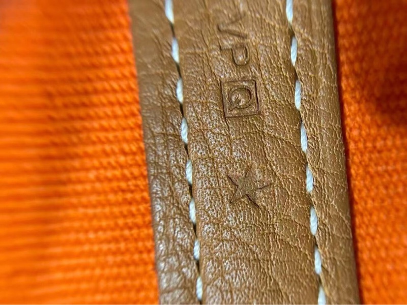 二手Hermes愛馬仕gardenparty 36彩色條紋限量款花園包，正常使用痕跡如圖，Q刻，配件塵袋-5