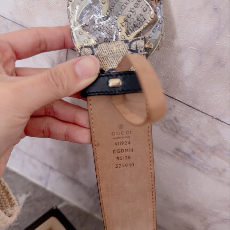 歐洲精品 GUCCI 古馳 95公分 經典款 基本款 滿版雙G字體花紋 雙G皮帶頭 亮面銀頭 皮帶 腰帶-3