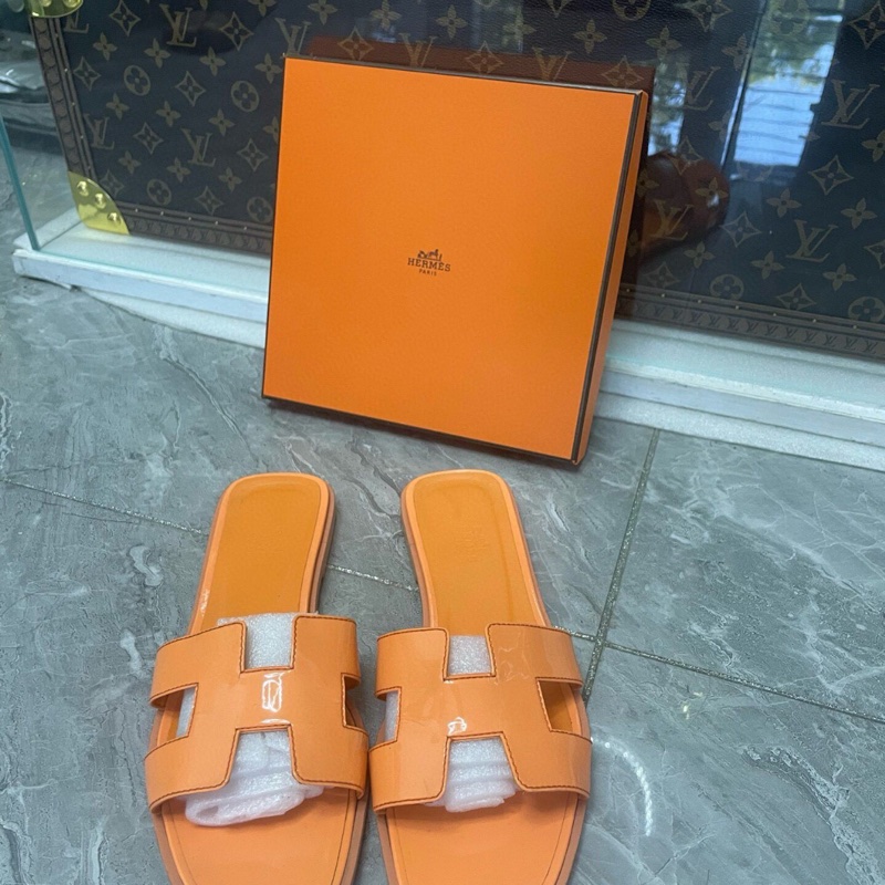 【超級大撿漏❗️黃金37碼🤩】Hermes愛馬仕亮橙色漆皮Oran H拖鞋 37碼 橘色-2