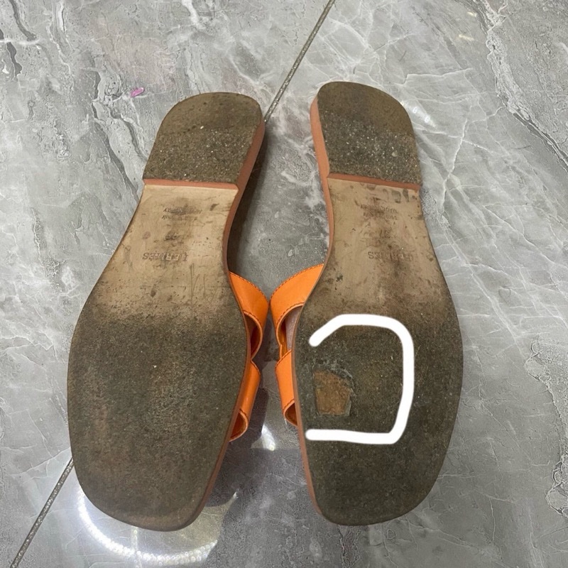 【超級大撿漏❗️黃金37碼🤩】Hermes愛馬仕亮橙色漆皮Oran H拖鞋 37碼 橘色-7