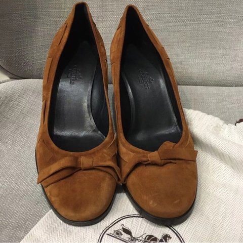 【97新✨超級低價🤩復古有氣質💫】Hermes愛馬仕中古高跟鞋37碼 鹿絨皮棕色