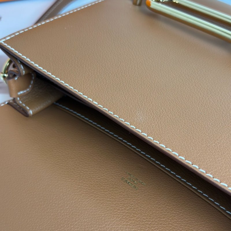 HERMES Roulis 23 - 金棕金 Z-12