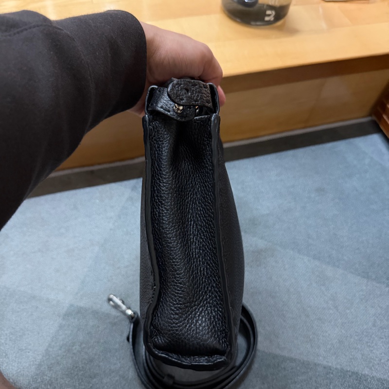 Fendi Monster怪獸手拿/肩背兩用包-5