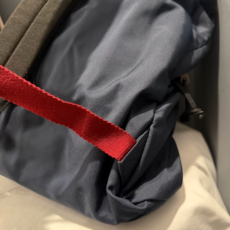 Balenciaga 巴黎世家電繡字母後背包 深藍-13