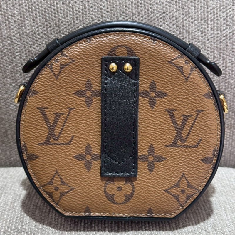 LV 小圓餅盒包（晶片款）-1