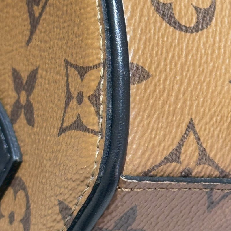 LV 小圓餅盒包（晶片款）-4